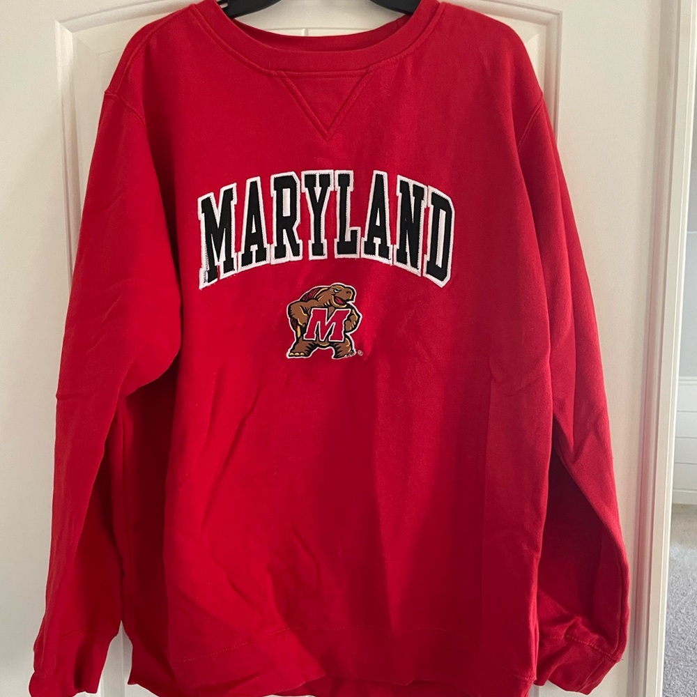 Maryland Terrapins sweatshirt, size L. NWOT